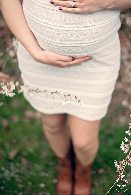 Featured Spring-Themed Maternity Mini-Session (March 2014