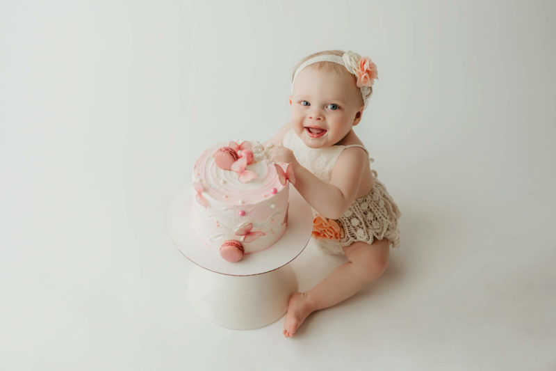 Cake Smash Photography | East Grinstead | Cosy Toes Photography