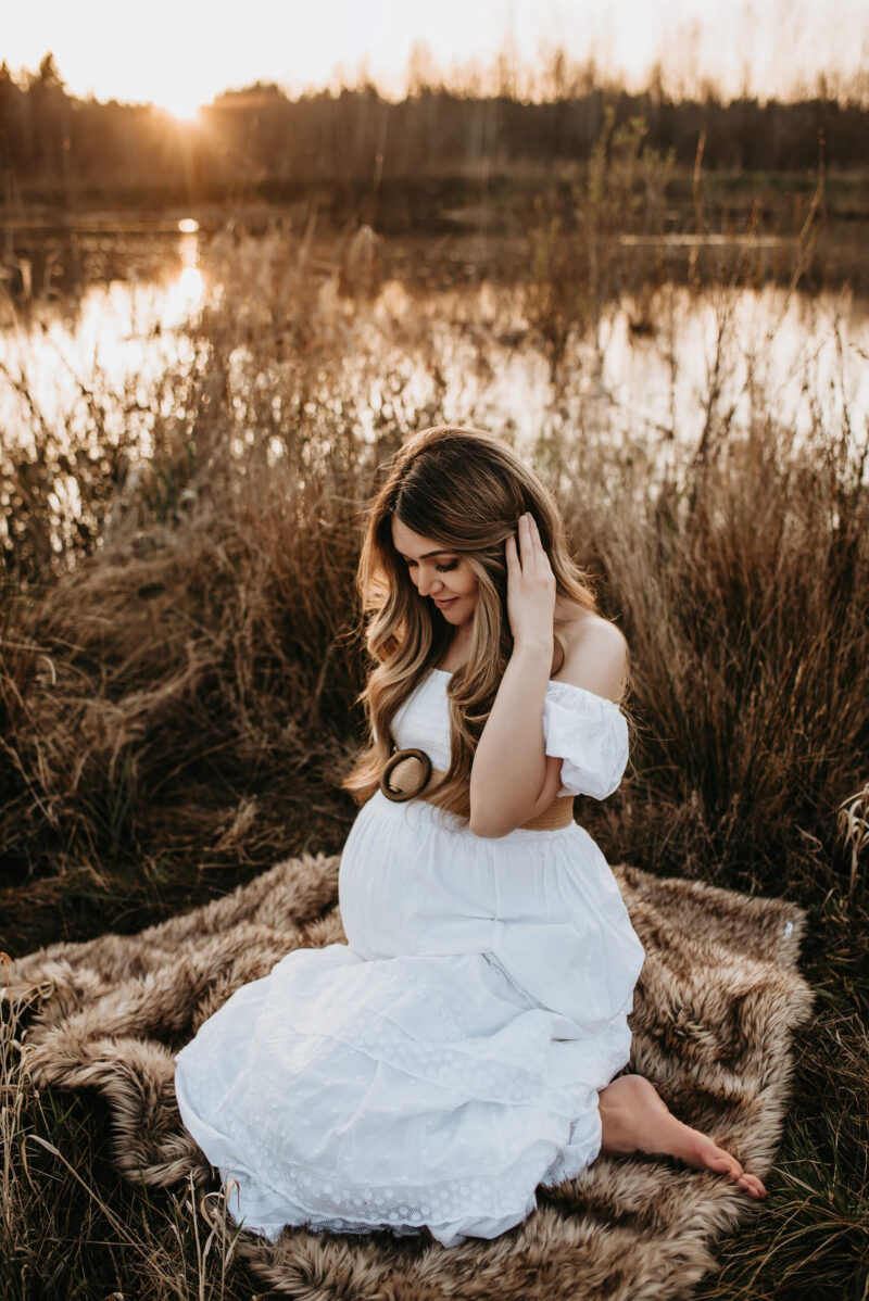 10 Best Maternity Photos Of A Single Couple Shoot By Me | Bored Panda