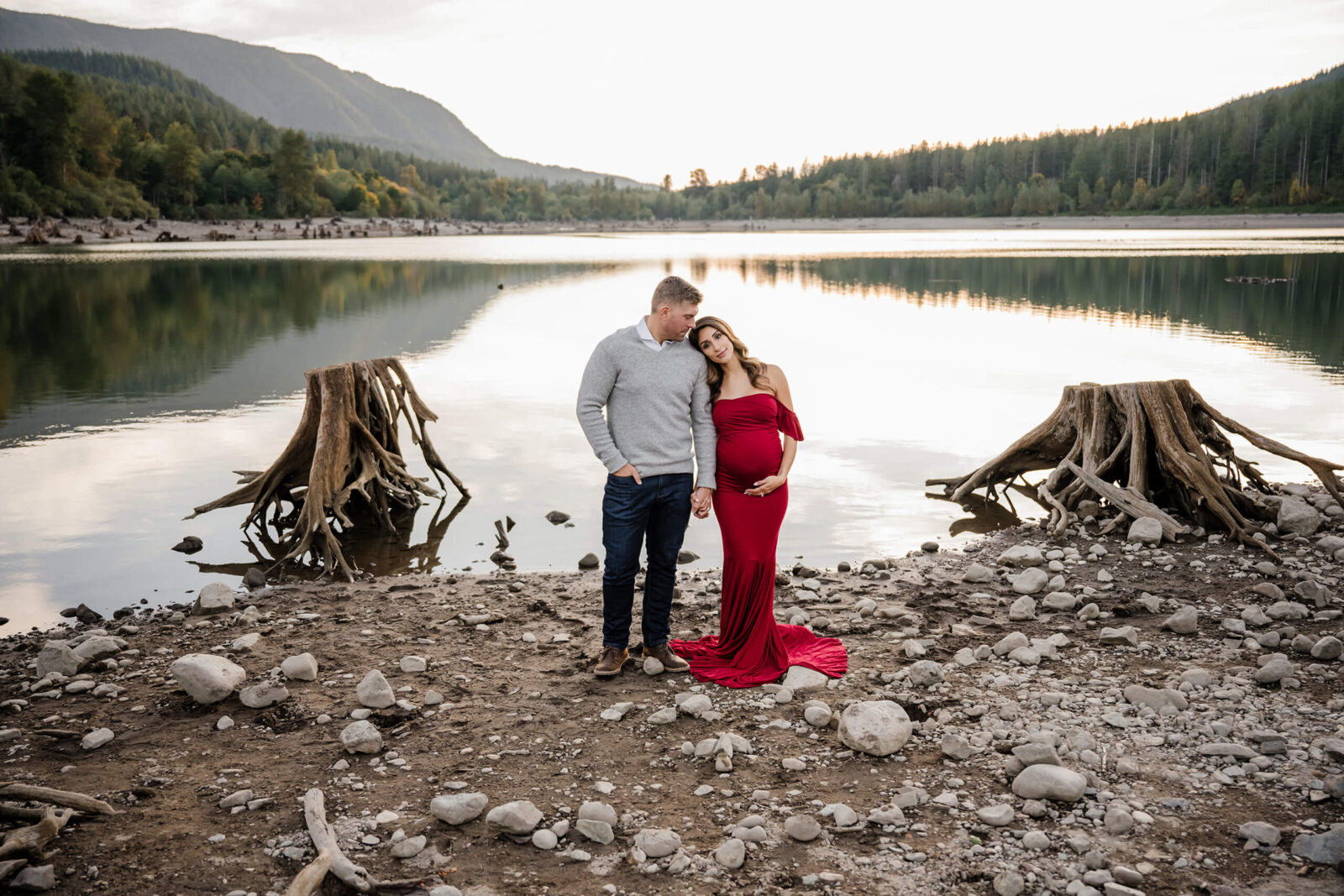 Seattle Maternity Photography: Pricing & Packages